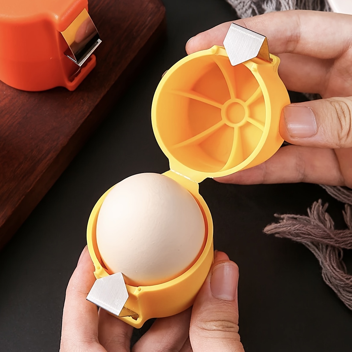 Kitchen Baking Essentials - Separador de cáscaras de huevo de