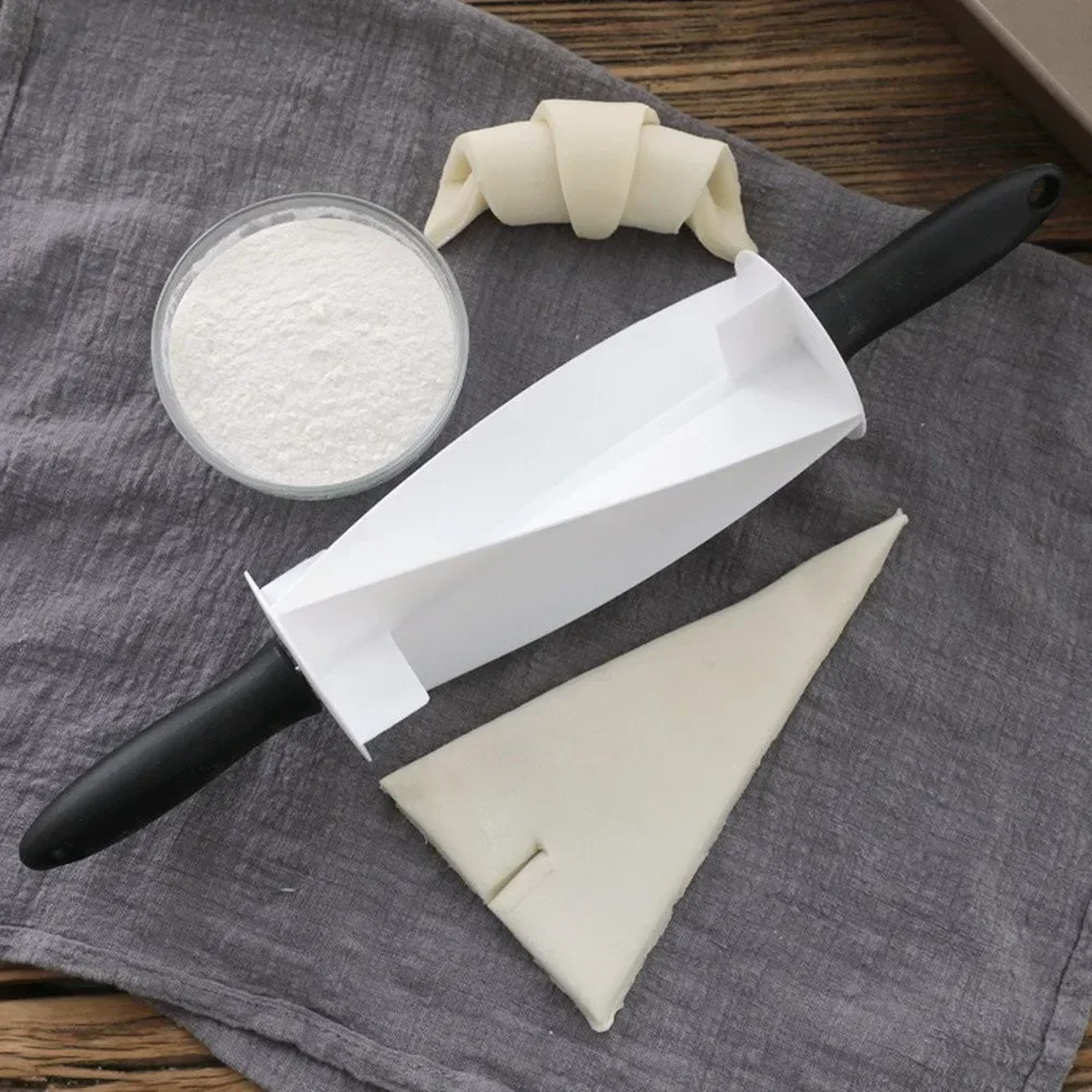 Cortador de masa de Croissant, - Kitchen Roll Baking reseña y precio
